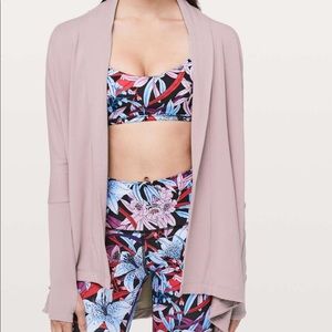 Lululemon Back In Action Wrap